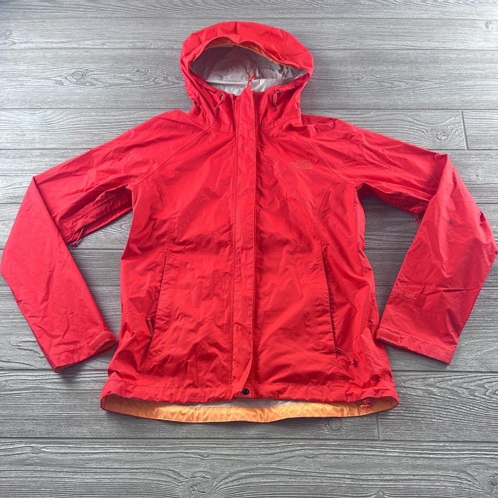 The North Face HyVent 2.5L Rain Jacket Womens Small Red Hooded Waterproof Shell